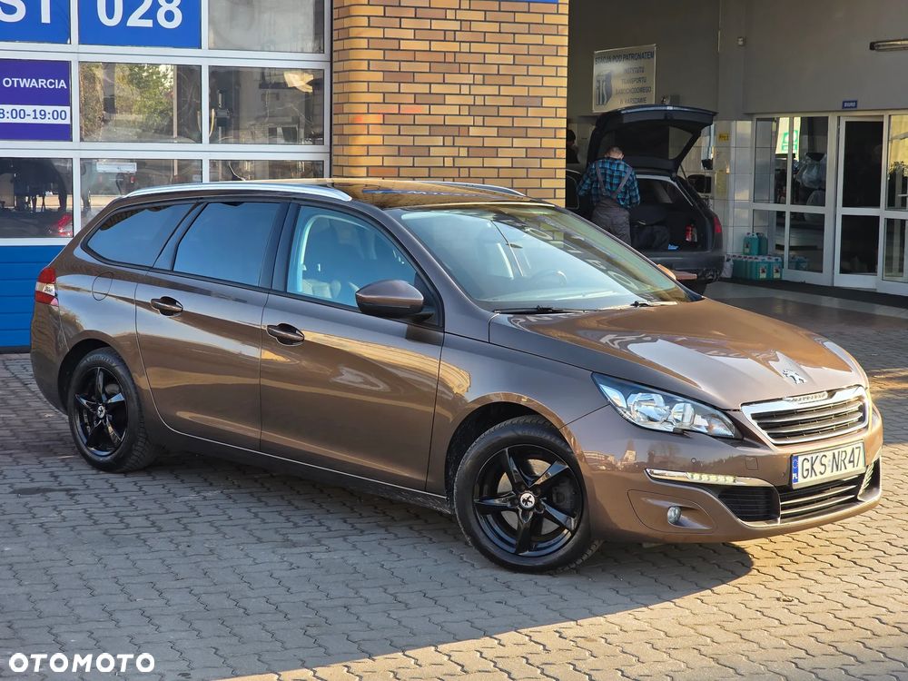 Peugeot 308 BlueHDi 150 EAT6 Stop & Start Niveau 2 Business-Line - 2