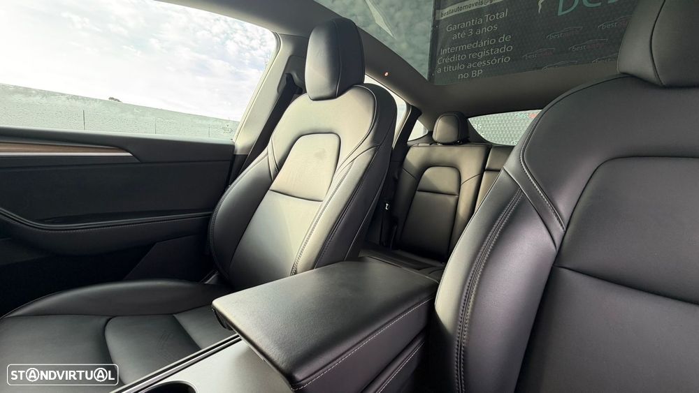 Tesla Model Y Long Range Tração Integral - 39