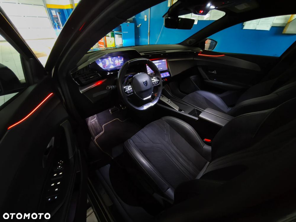 Peugeot 308 BlueHDi 130 EAT8 GT - 34