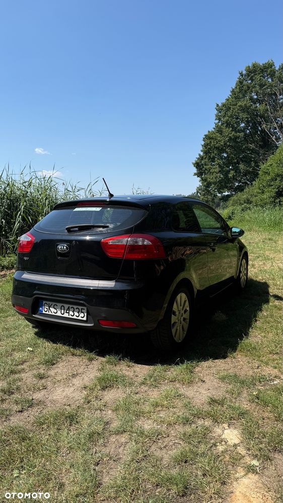 Kia Rio 1.2 Business Line - 4