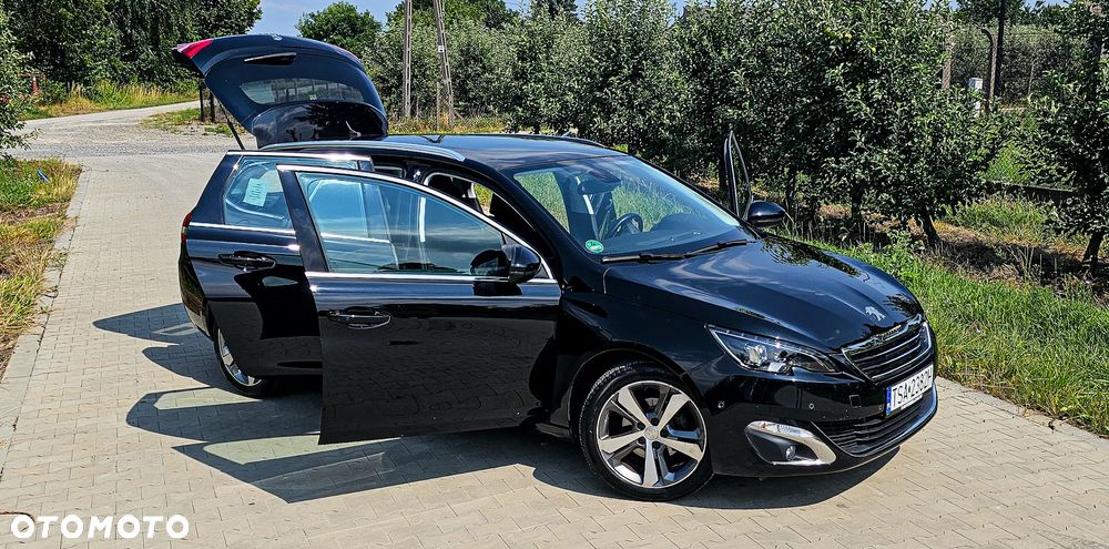 Peugeot 308 1.2 PureTech Allure S&S EAT6 - 10