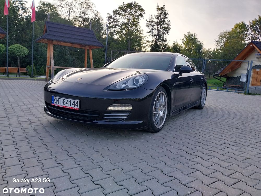 Porsche Panamera 4S - 1