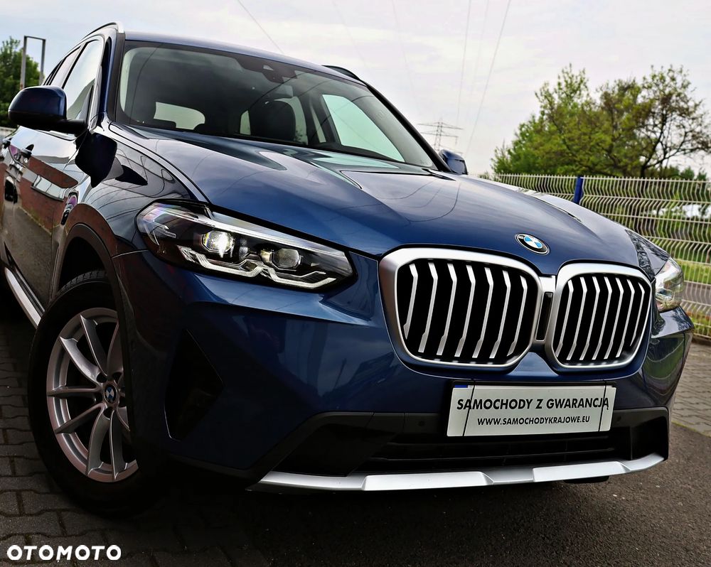 BMW X3 sDrive18d mHEV - 16