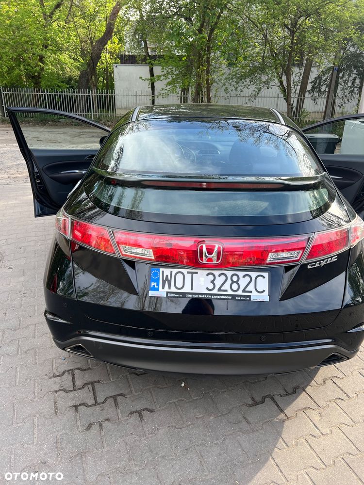 Honda Civic 1.8 Comfort - 14
