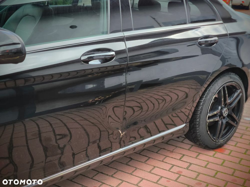 Mercedes-Benz Klasa C 200 9G-TRONIC Avantgarde - 38