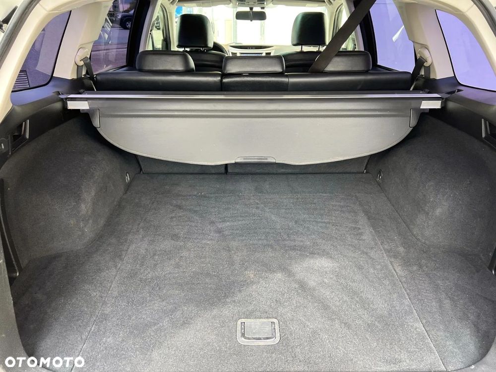 Subaru Legacy 2.0 D Comfort - 4