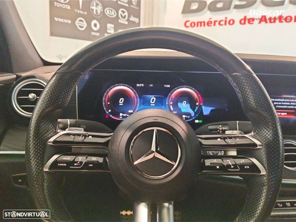 Mercedes-Benz E 300 - 17