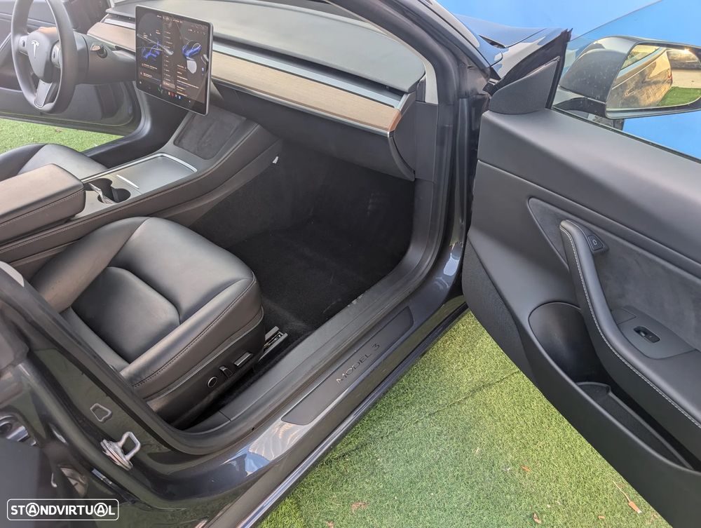 Tesla Model 3 Performance Dual Motor AWD - 14