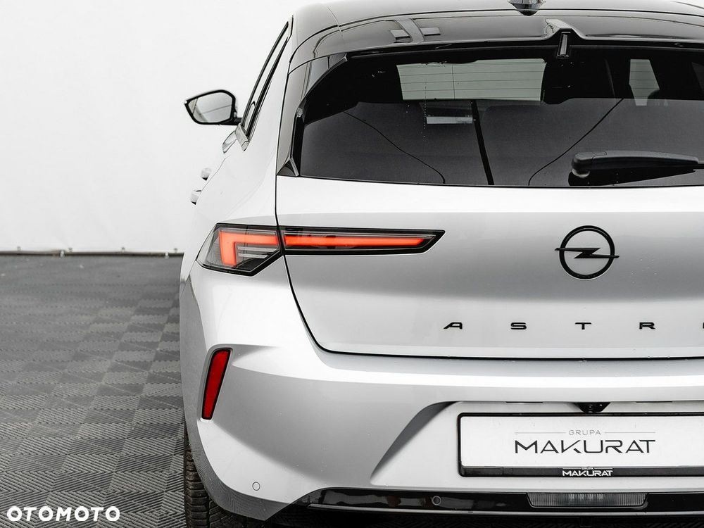 Opel Astra VI 1.2 T GS S&S - 12