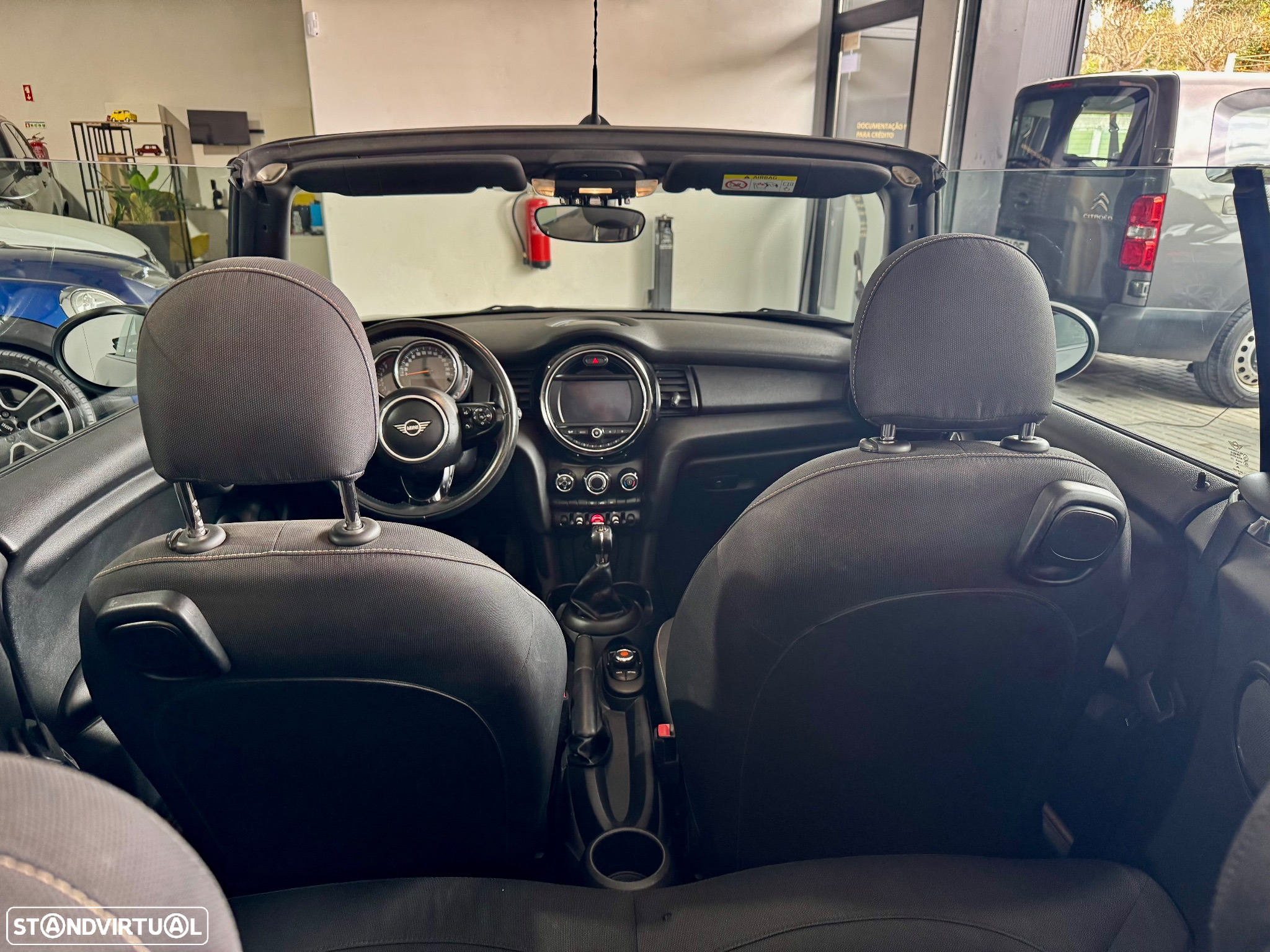 MINI Cabrio One - 8