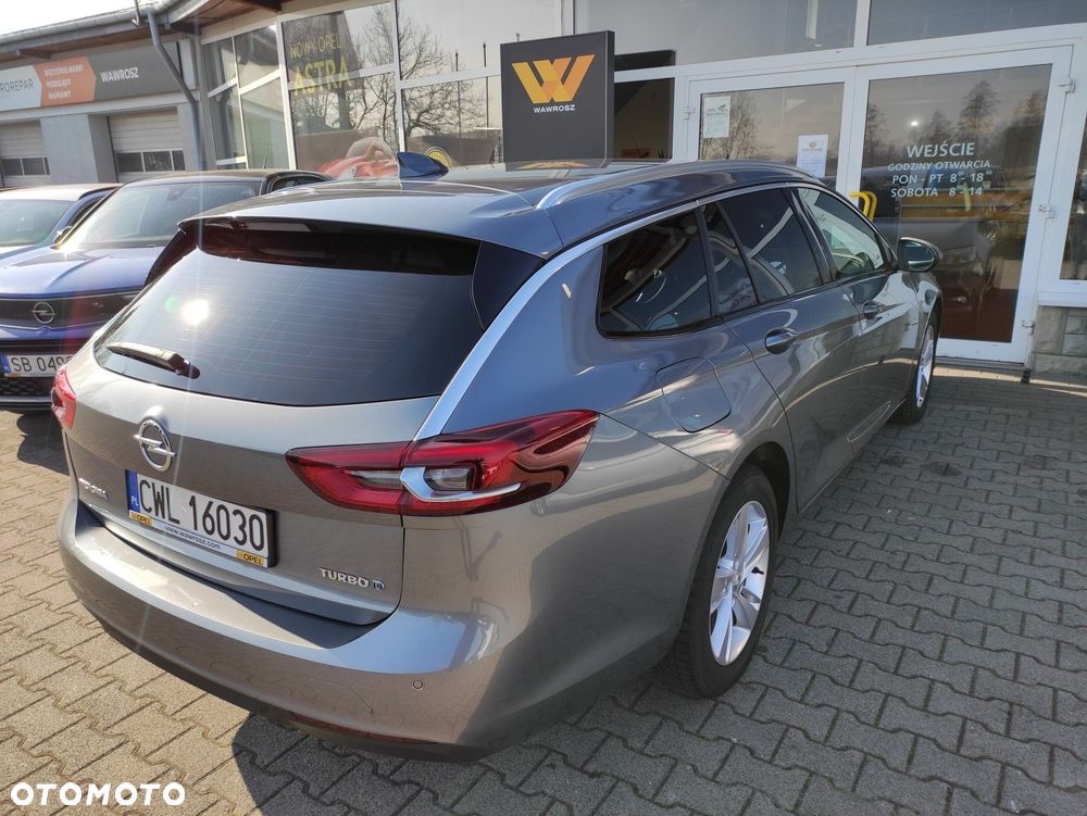 Opel Insignia - 8