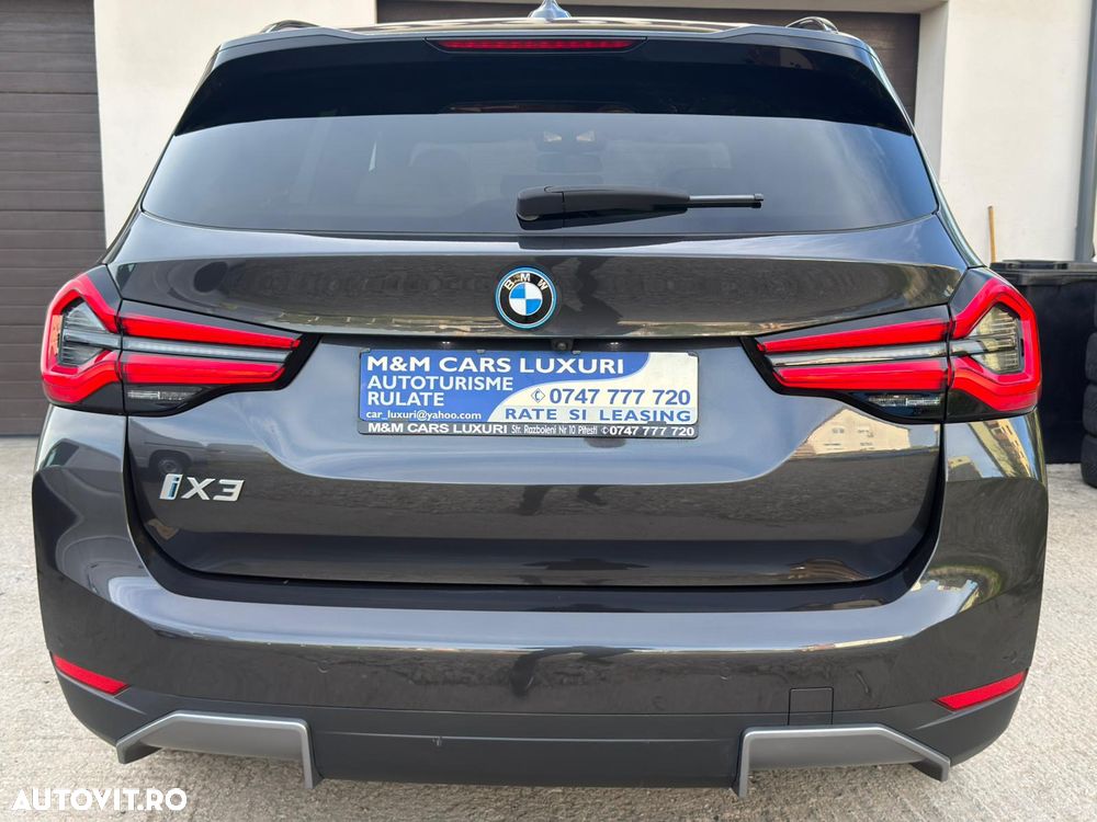 BMW iX3 Inspiring - 13