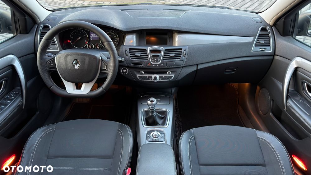 Renault Laguna 2.0 dCi Tech Run - 7