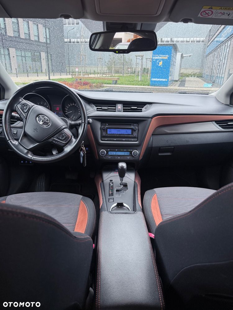 Toyota Avensis 2.0 Sol MS - 7