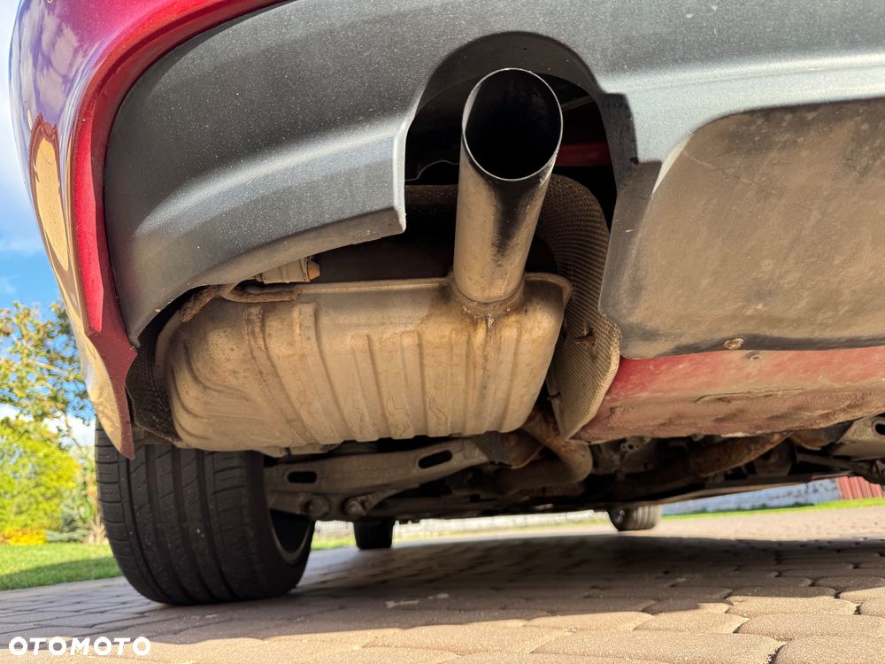 Jaguar XE 2.0 T R-Sport - 14