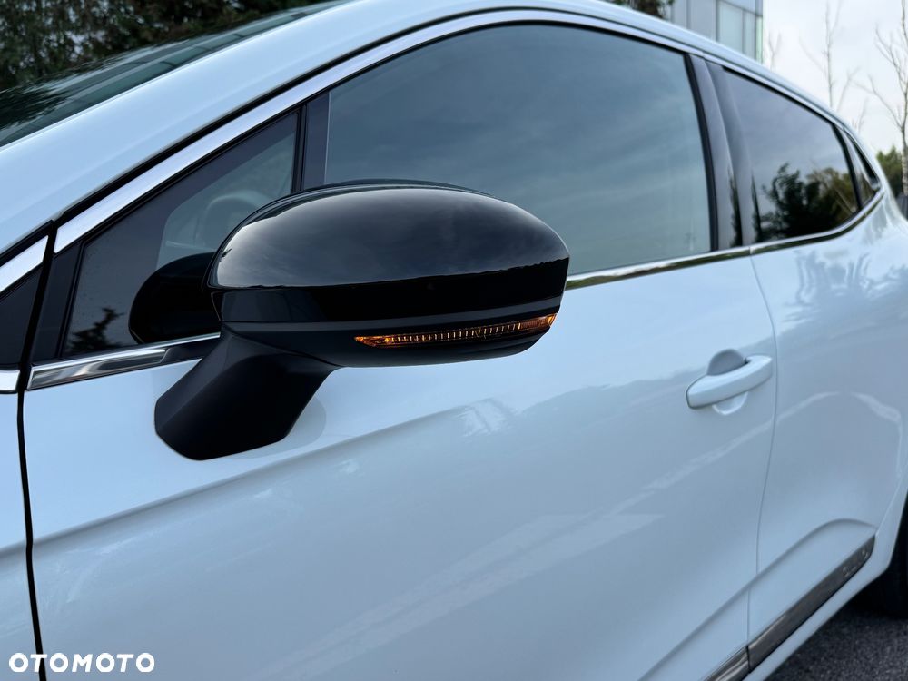 Renault Clio TCe 90 TECHNO - 12