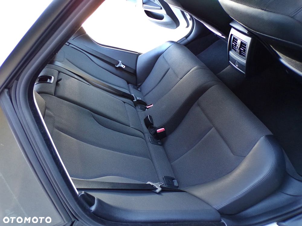 BMW Seria 4 420d xDrive Sport-Aut Luxury Line - 34