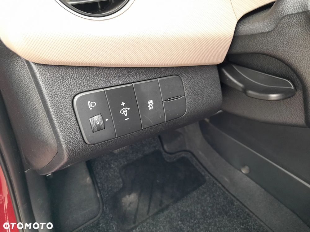 Hyundai i10 1.0 BlueDrive Access - 21