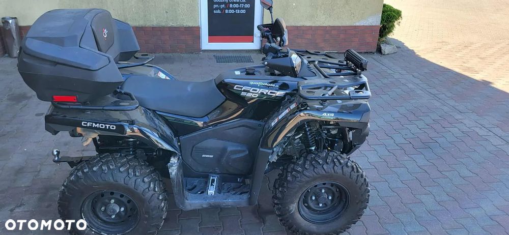 CFMoto CForce - 8