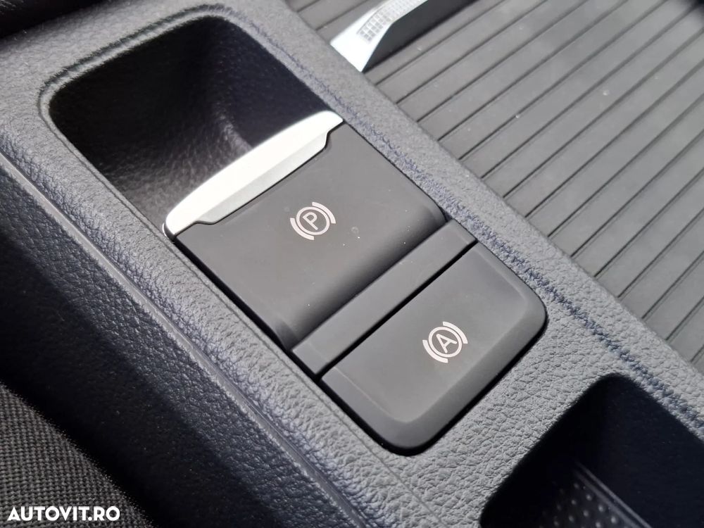 Skoda Octavia 2.0 TDI 150 CP DSG Selection - 29