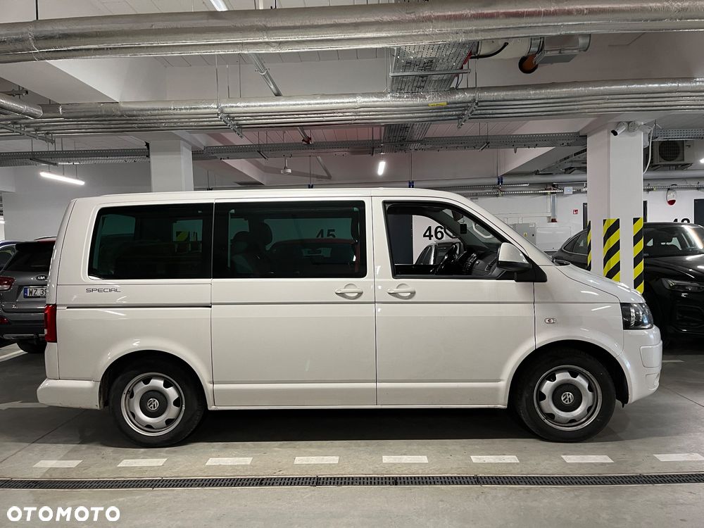 Volkswagen Multivan - 38