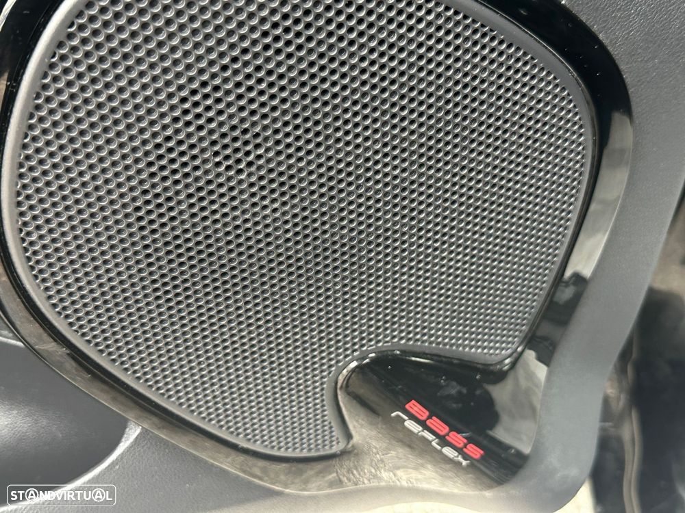 Renault Clio 0.9 TCe Limited Bi-Fuel - 14