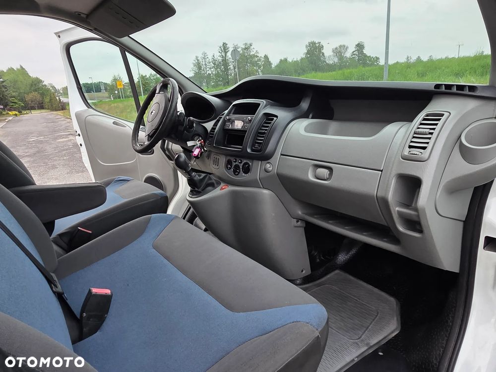 Renault Trafic - 28