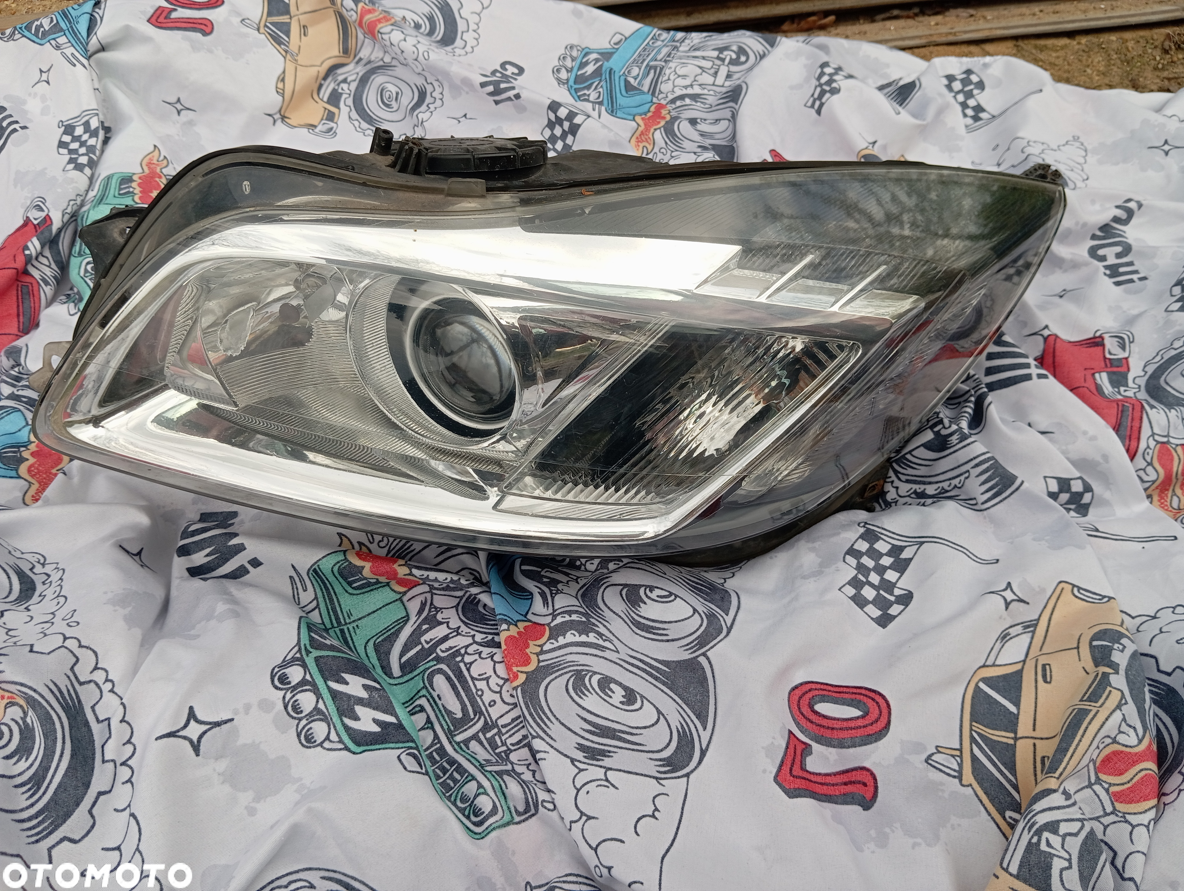 Lampa przód lewa insignia 13226792 - 2