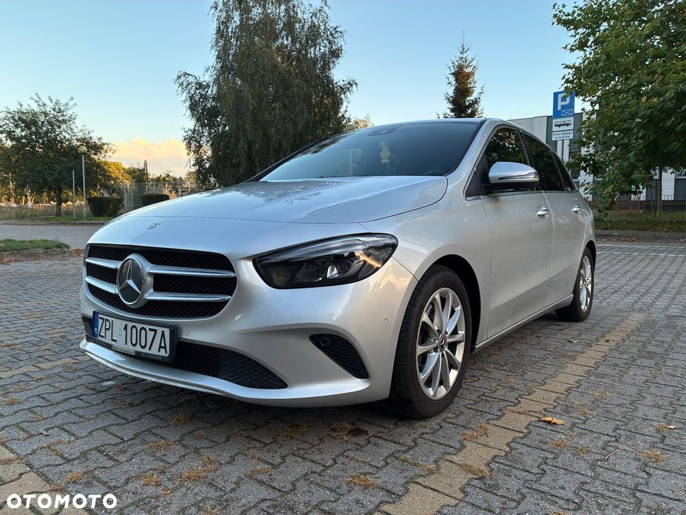 Mercedes-Benz Klasa B 220 4-Matic 7G-DCT - 3