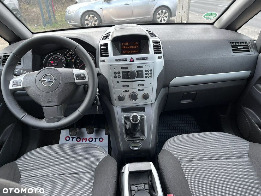 Opel Zafira 1.8 - 11