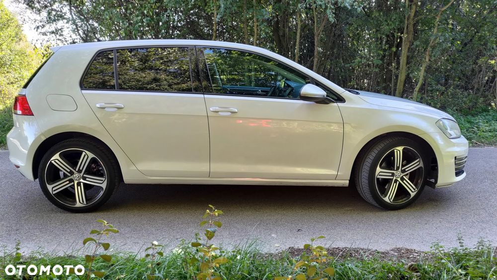 Volkswagen Golf 1.6 TDI BlueMotion Technology Cup - 18