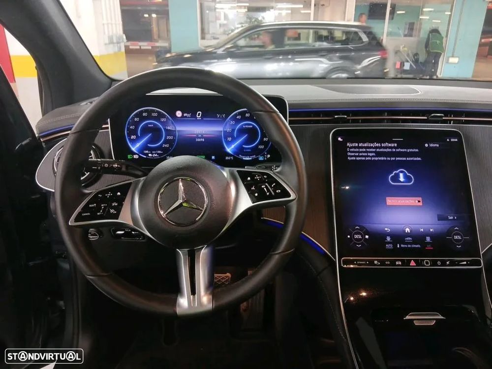 Mercedes-Benz EQE SUV 350+ - 8