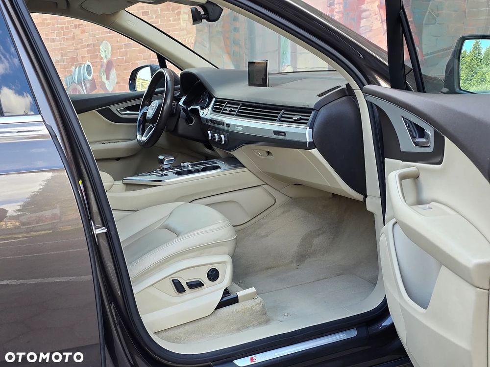Audi Q7 3.0 TDI Quattro Tiptronic - 8