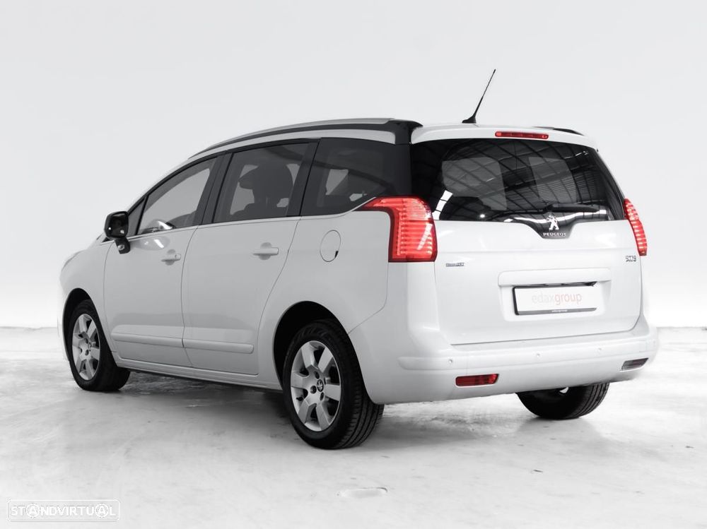 Peugeot 5008 - 4