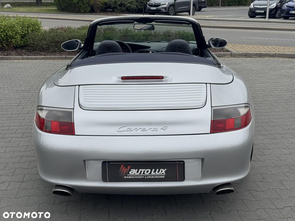 Porsche 911 - 17