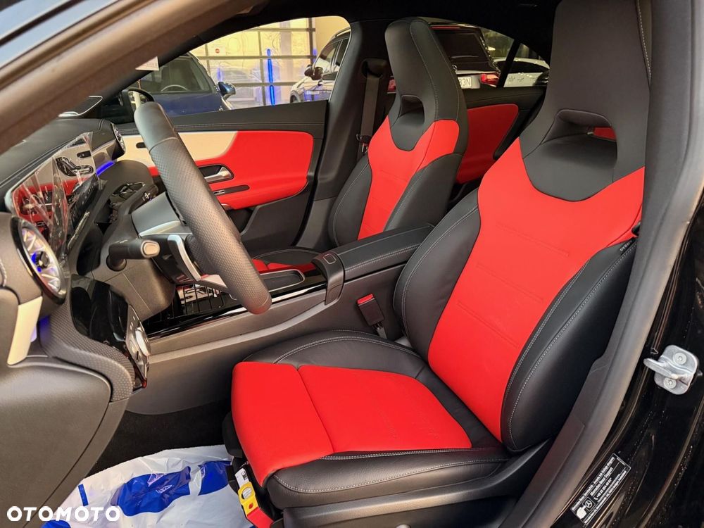 Mercedes-Benz CLA - 5