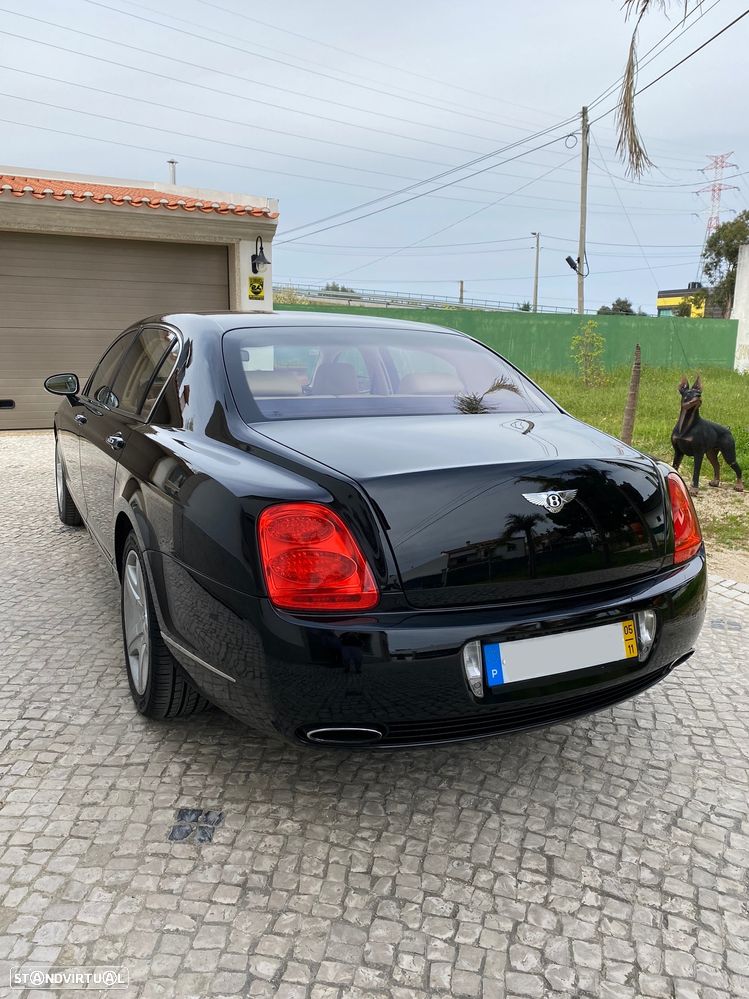 Bentley Continental Flying Spur Standard - 13