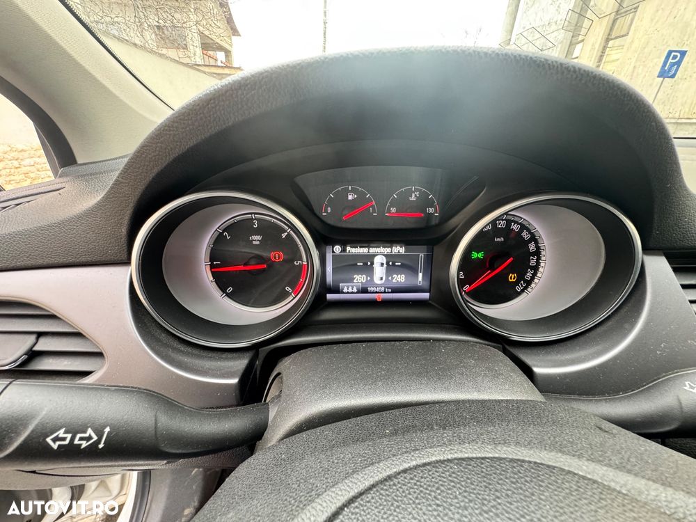 Opel Astra 1.6 CDTI ECOTEC Innovation - 17