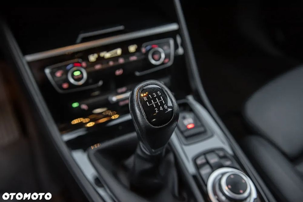 BMW Seria 2 - 27