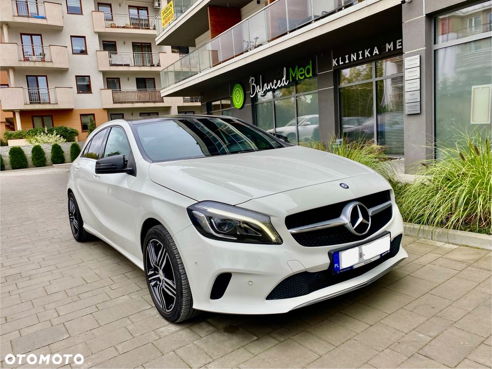 Mercedes-Benz Klasa A 180 7G-DCT Urban - 9