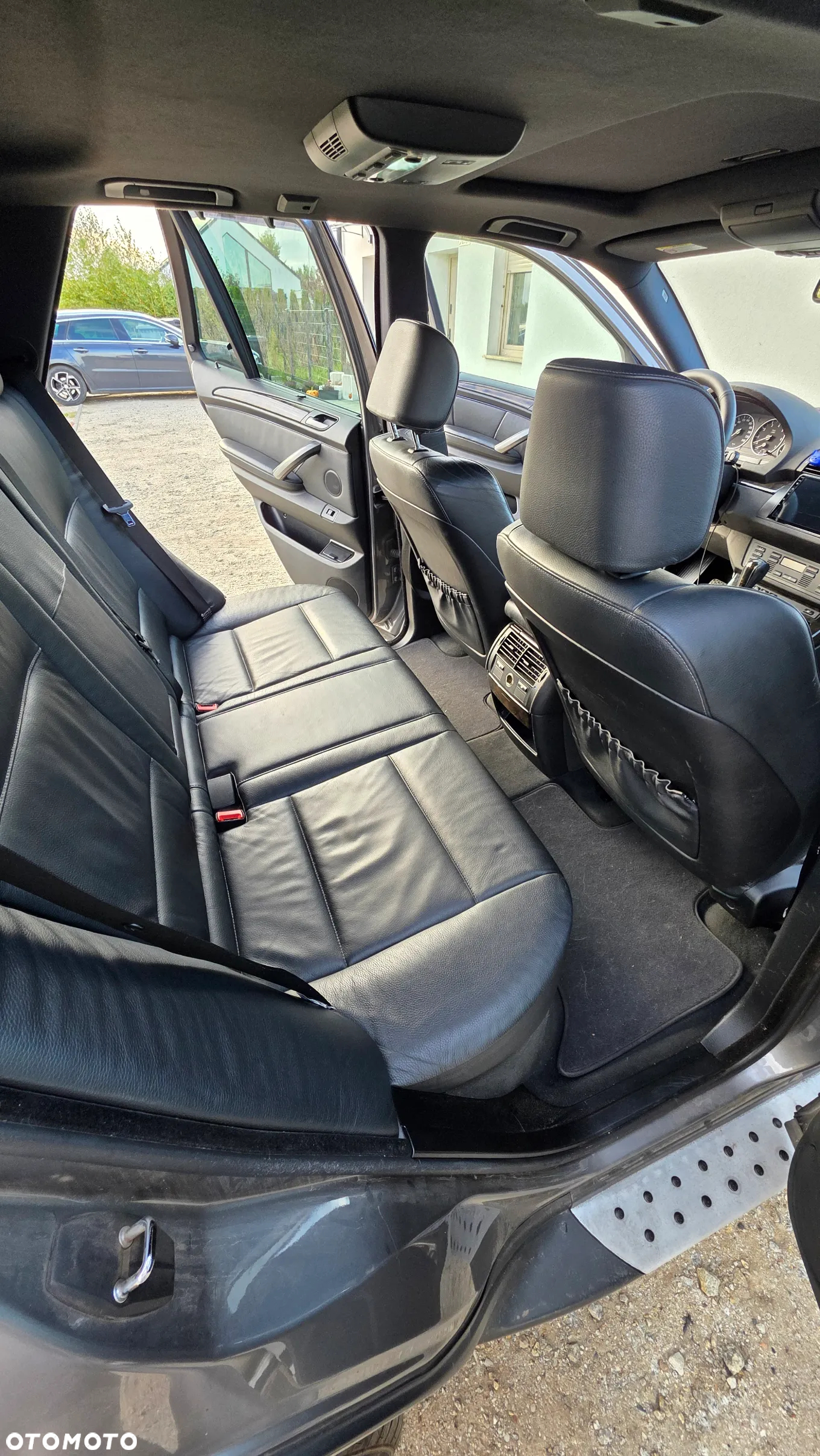 BMW X5 4.4i - 11