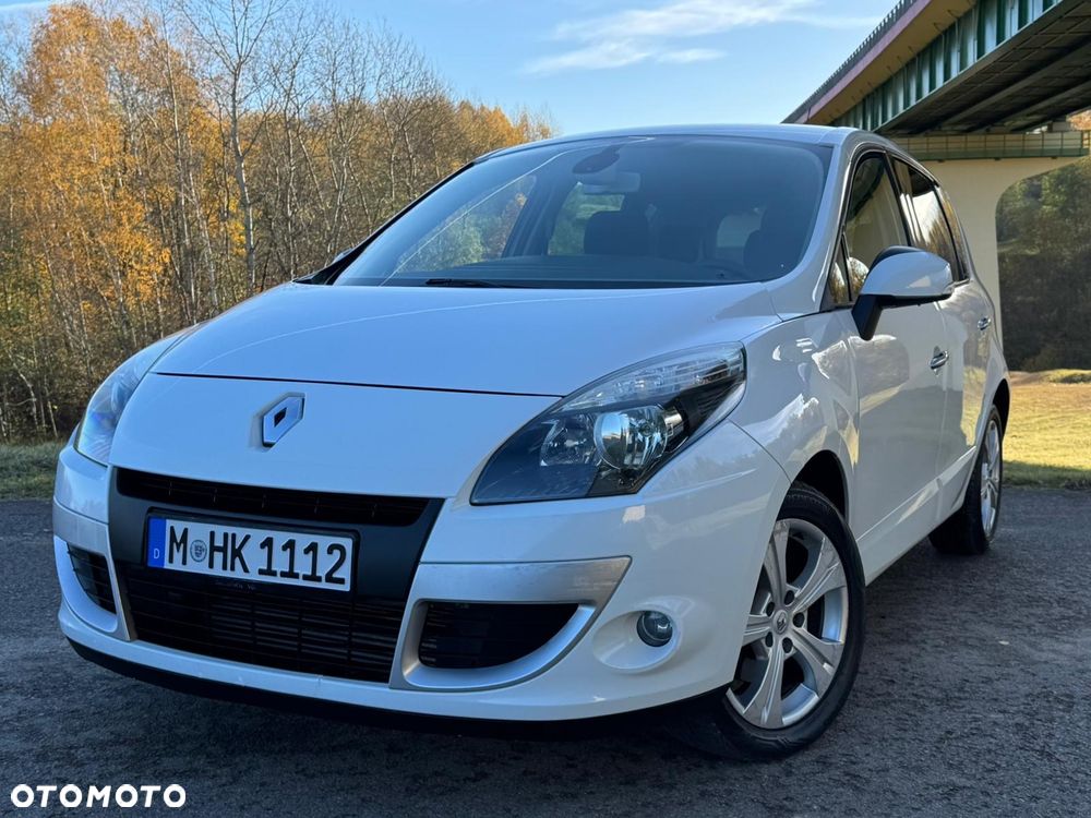 Renault Scenic - 1