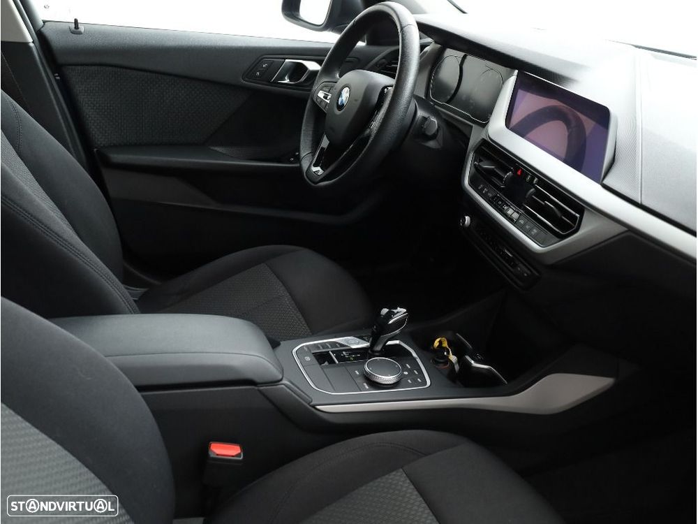 BMW 118 i Corporate Edition Auto - 14