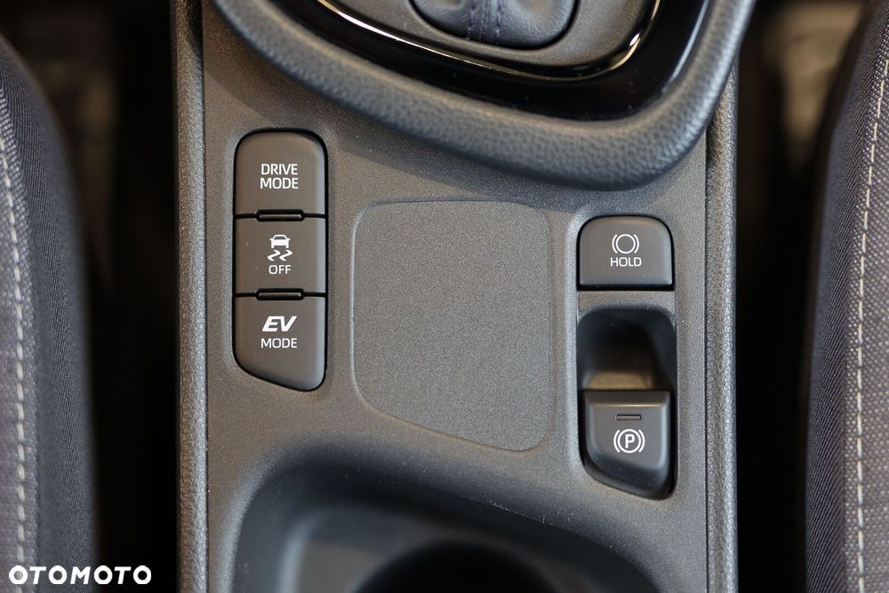 Toyota Yaris Hybrid 1.5 Style - 24