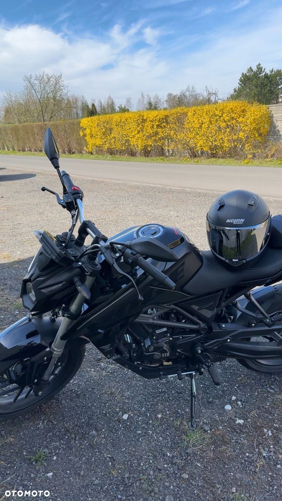 VOGE R125 - 1