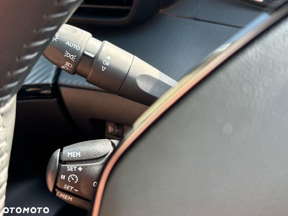 Peugeot 2008 PureTech 100 Active S&S BVM6 - 29
