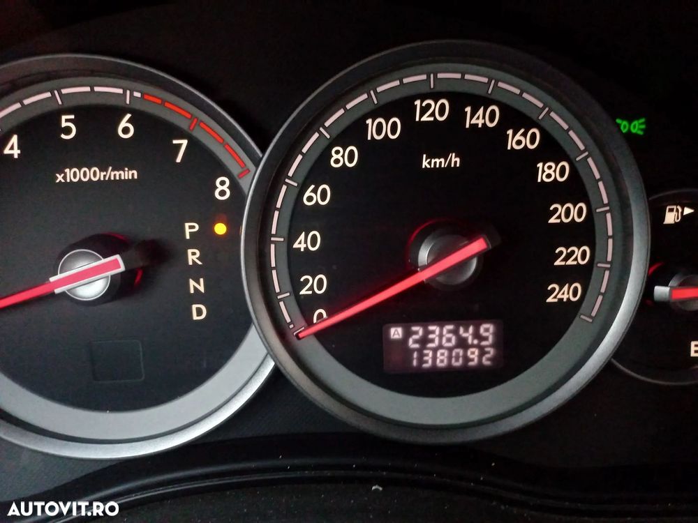 Subaru Legacy - 12