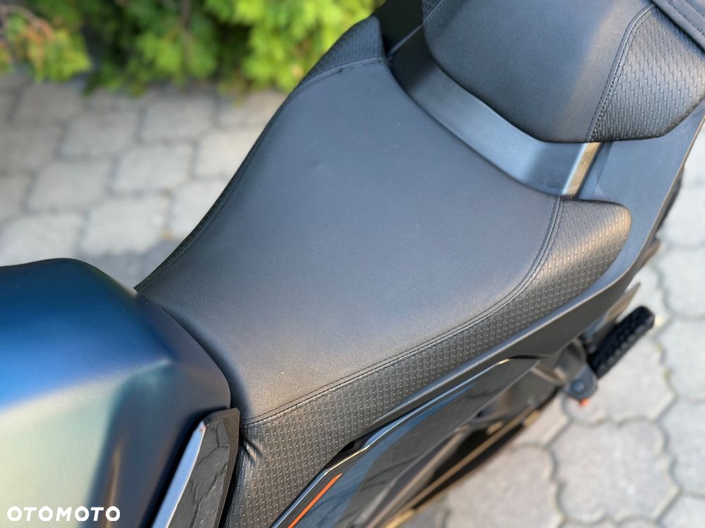 KTM Duke - 33