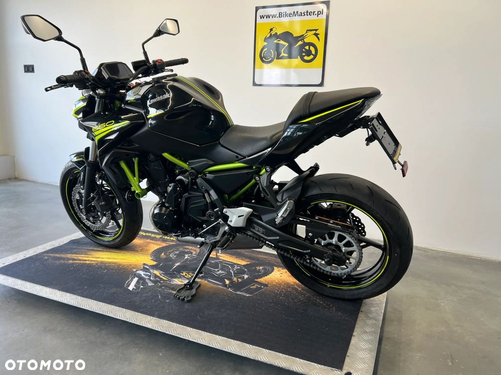 Kawasaki Z 650 - 5