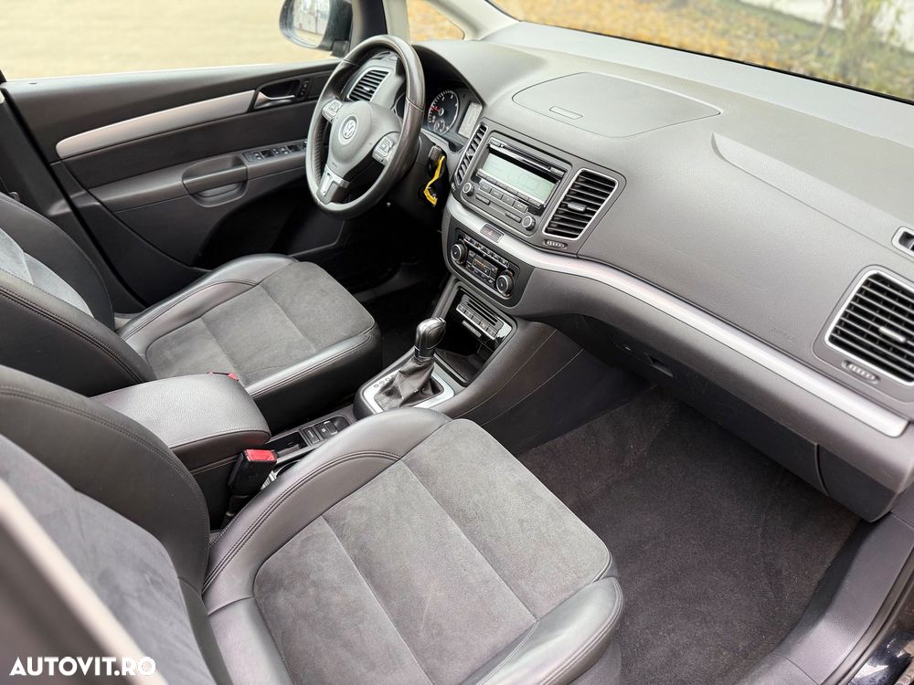 Volkswagen Sharan 2.0 TDI DSG BlueMotion Technology Highline - 8